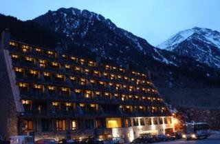 Atiram Patagonia Hotel Arinsal Luaran gambar
